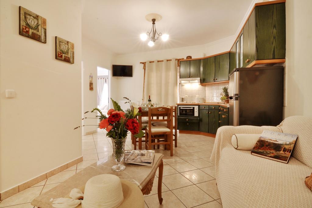 Rolandos Apartments 아기오스고르디오스 외부 사진